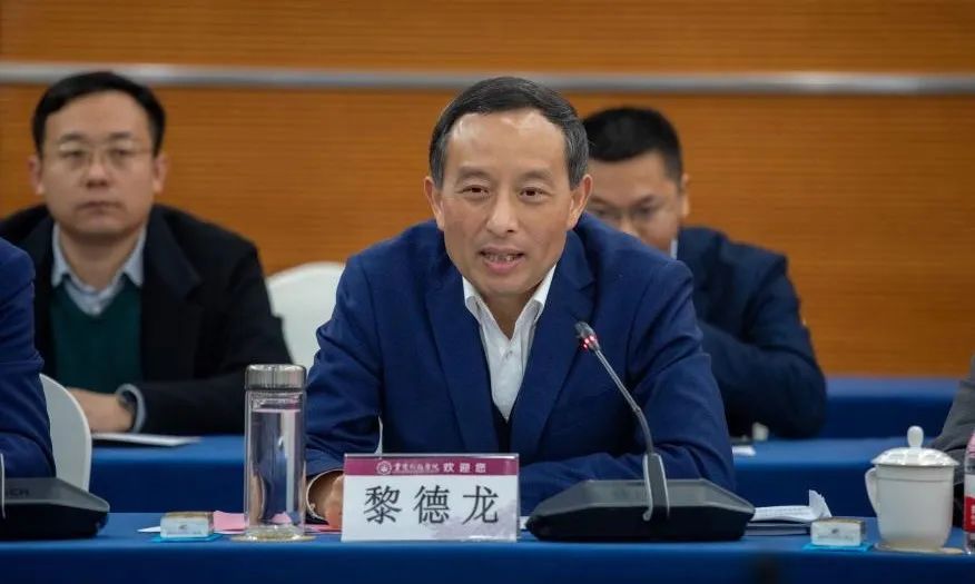 黎德龙
